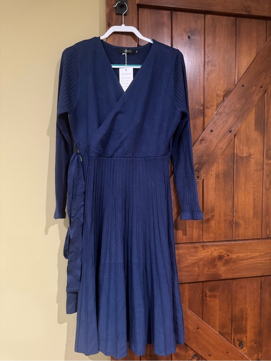 Zesica Dresses & Skirts - Navy Wrap-Front Pleated Midi Dress with Tie Waist